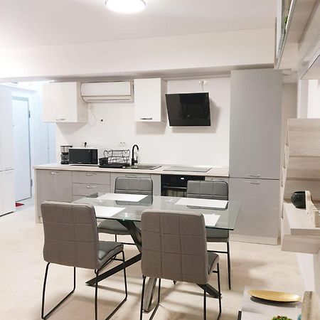 Seafront Papaya Apartment ナボダリ エクステリア 写真
