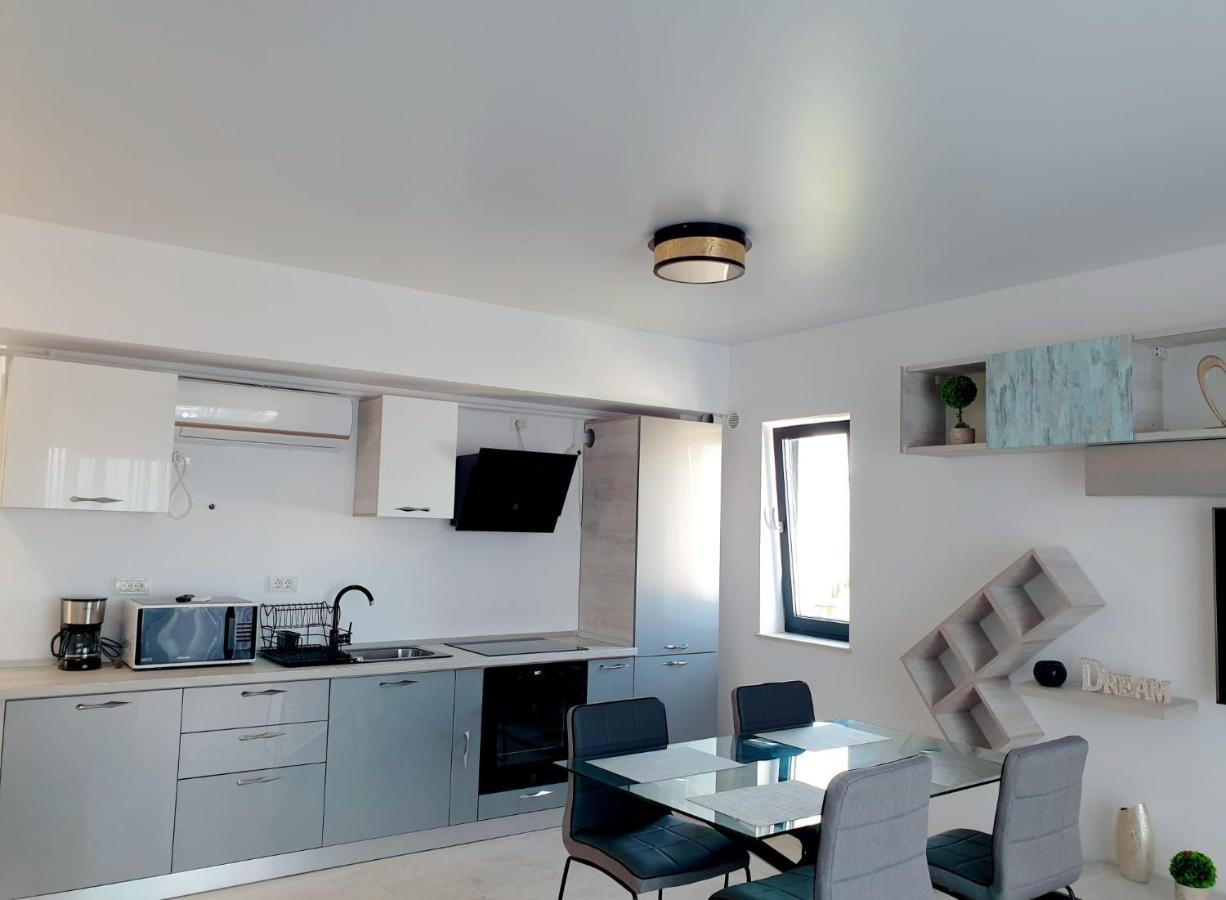 Seafront Papaya Apartment ナボダリ エクステリア 写真